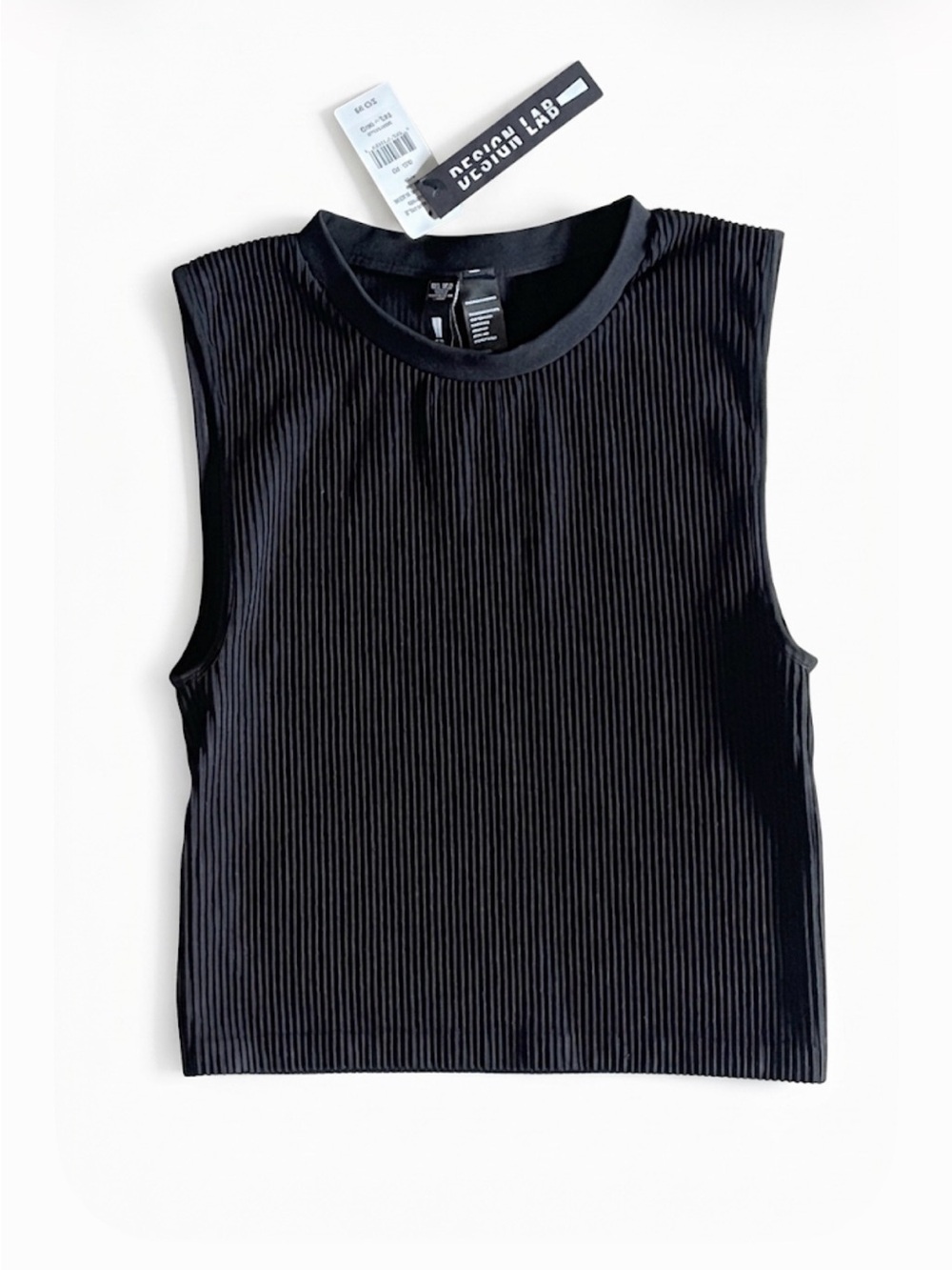 Design Lab Pleated Mock Neck Compression Tank M/L